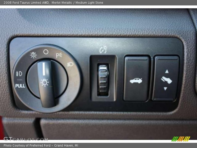 Merlot Metallic / Medium Light Stone 2008 Ford Taurus Limited AWD