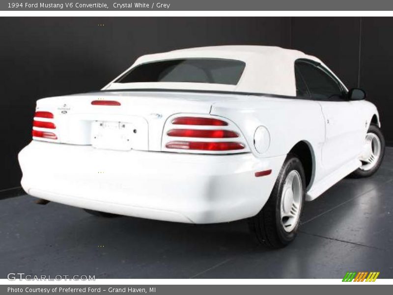 Crystal White / Grey 1994 Ford Mustang V6 Convertible