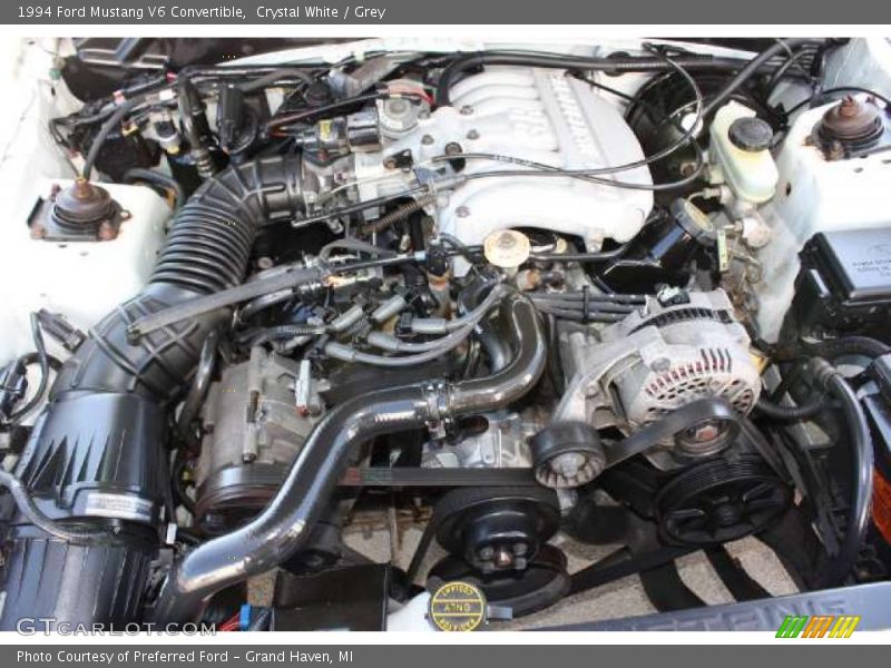 Crystal White / Grey 1994 Ford Mustang V6 Convertible