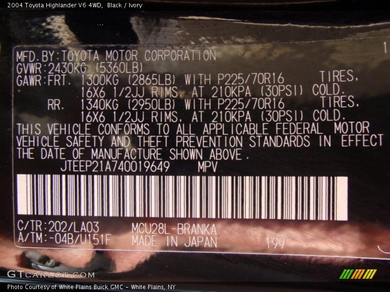 Black / Ivory 2004 Toyota Highlander V6 4WD