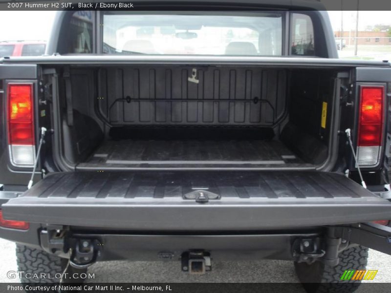 Black / Ebony Black 2007 Hummer H2 SUT