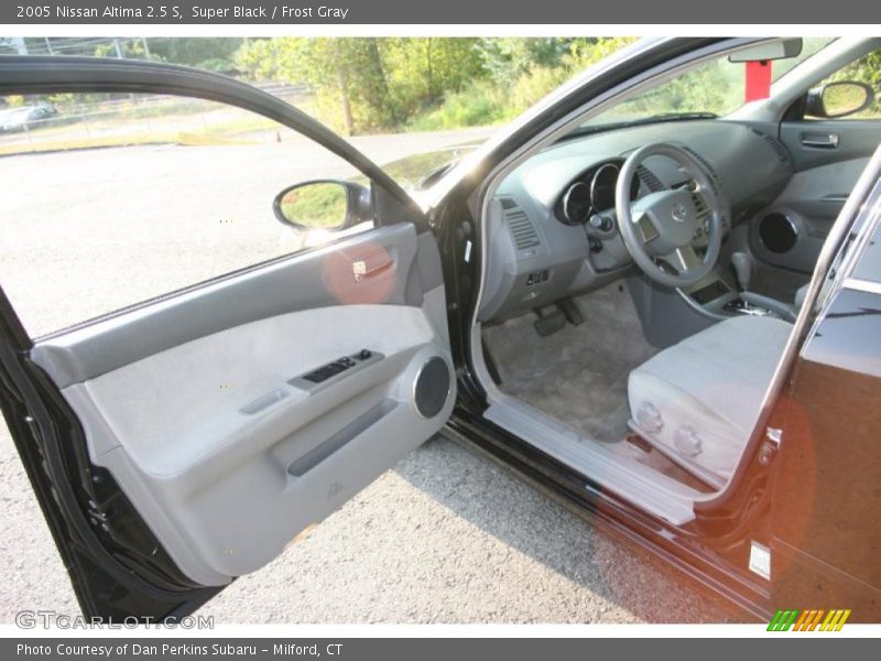 Super Black / Frost Gray 2005 Nissan Altima 2.5 S
