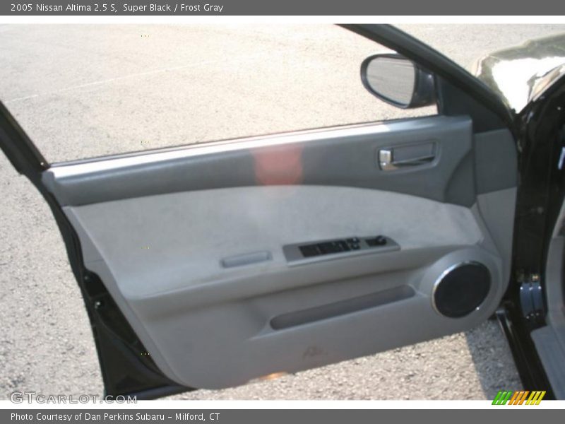 Super Black / Frost Gray 2005 Nissan Altima 2.5 S