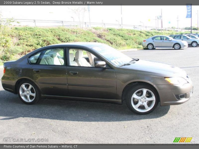 Deep Bronze Metallic / Warm Ivory 2009 Subaru Legacy 2.5i Sedan