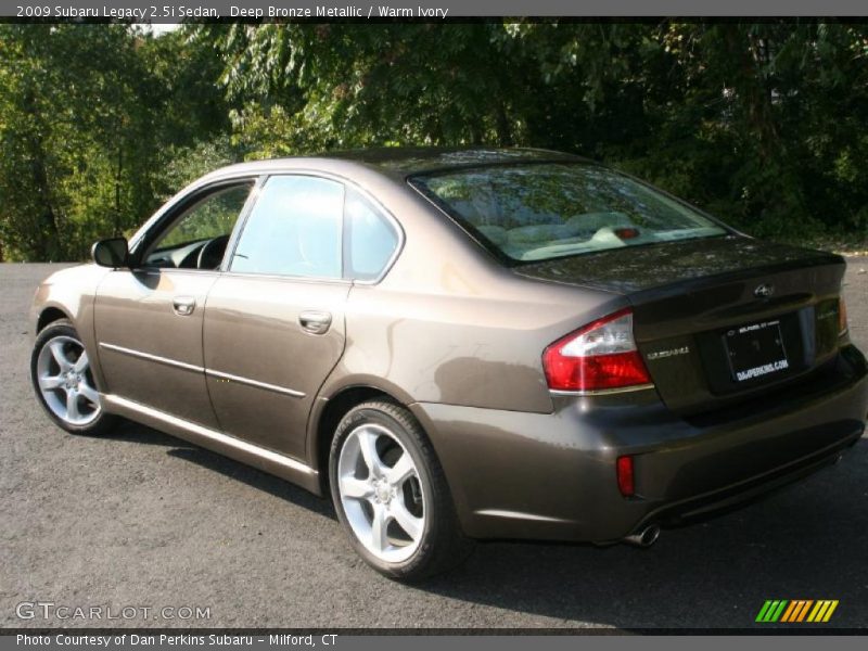Deep Bronze Metallic / Warm Ivory 2009 Subaru Legacy 2.5i Sedan