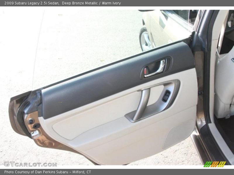 Deep Bronze Metallic / Warm Ivory 2009 Subaru Legacy 2.5i Sedan