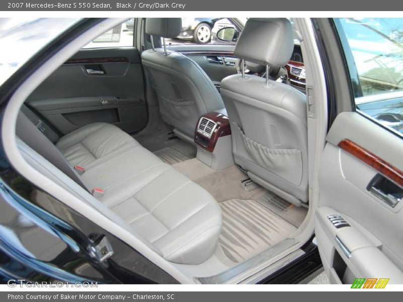 Black / Grey/Dark Grey 2007 Mercedes-Benz S 550 Sedan