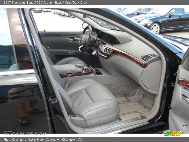 Black / Grey/Dark Grey 2007 Mercedes-Benz S 550 Sedan
