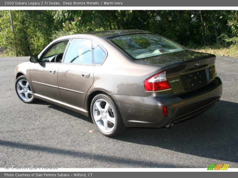 Deep Bronze Metallic / Warm Ivory 2009 Subaru Legacy 2.5i Sedan