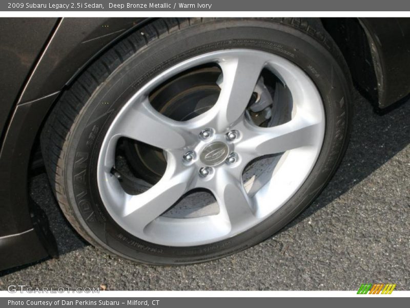 Deep Bronze Metallic / Warm Ivory 2009 Subaru Legacy 2.5i Sedan