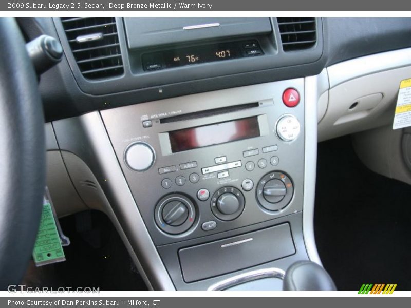 Deep Bronze Metallic / Warm Ivory 2009 Subaru Legacy 2.5i Sedan