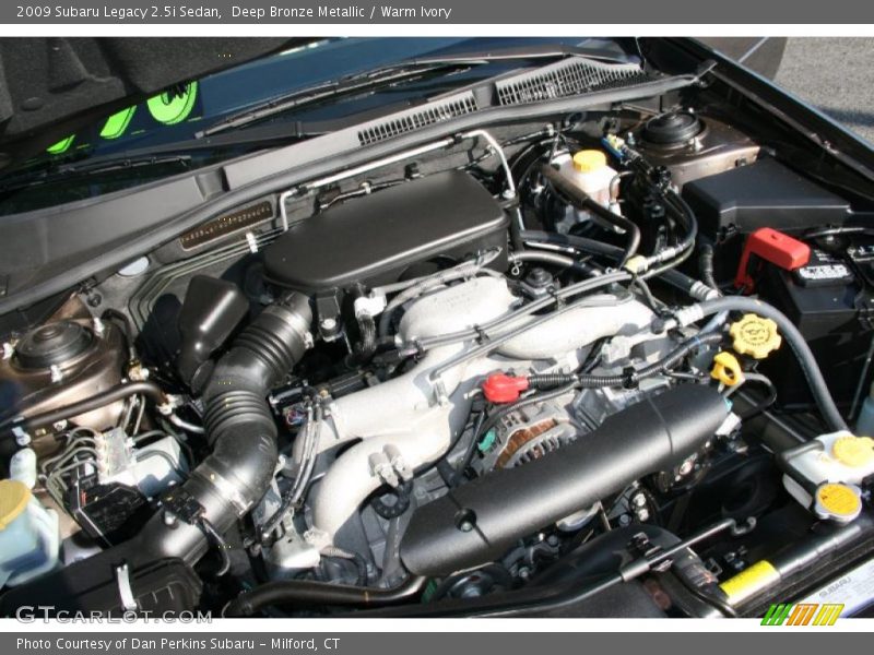 Deep Bronze Metallic / Warm Ivory 2009 Subaru Legacy 2.5i Sedan