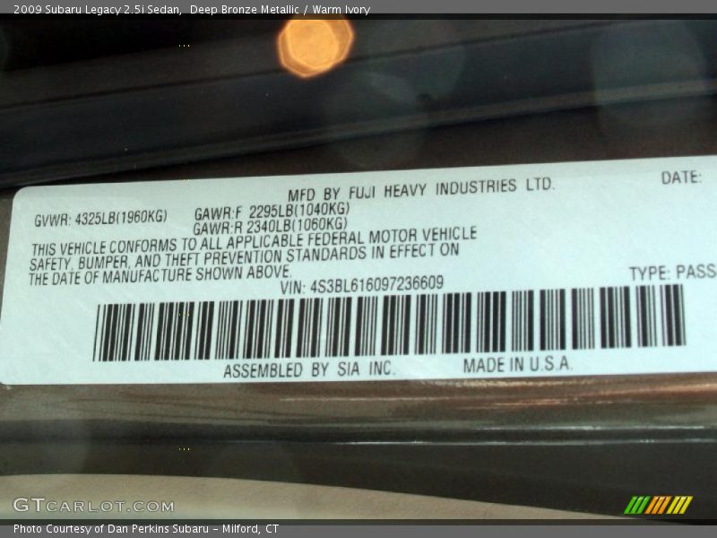 Deep Bronze Metallic / Warm Ivory 2009 Subaru Legacy 2.5i Sedan