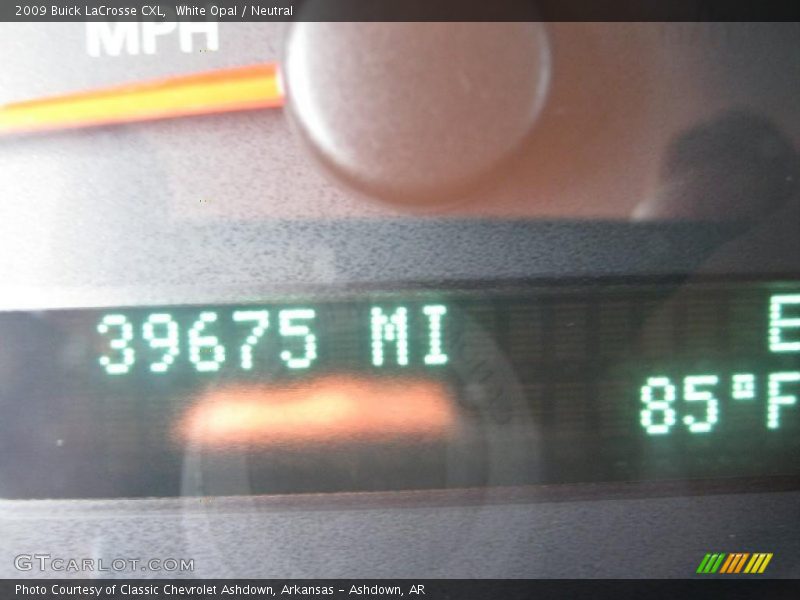White Opal / Neutral 2009 Buick LaCrosse CXL