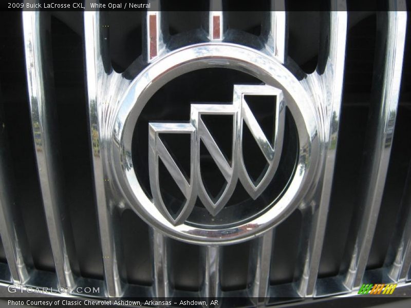 White Opal / Neutral 2009 Buick LaCrosse CXL