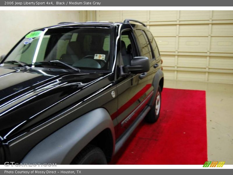 Black / Medium Slate Gray 2006 Jeep Liberty Sport 4x4