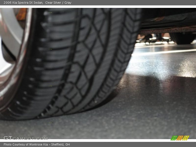 Clear Silver / Gray 2006 Kia Spectra SX Sedan