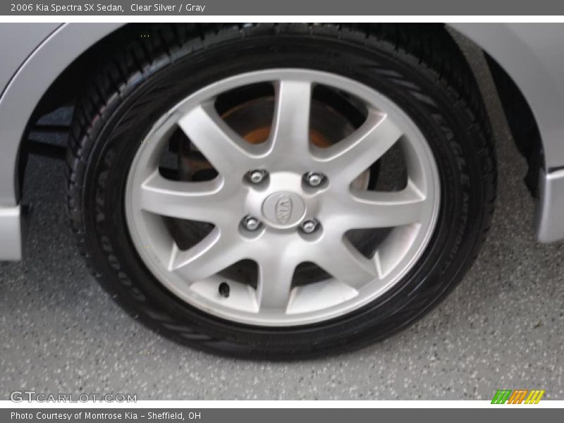 Clear Silver / Gray 2006 Kia Spectra SX Sedan