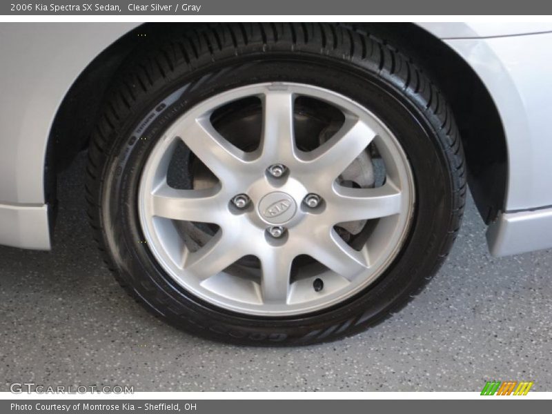 Clear Silver / Gray 2006 Kia Spectra SX Sedan