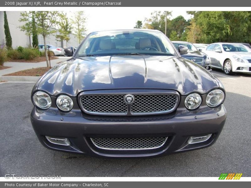 Pearl Grey Metallic / Champagne/Charcoal 2008 Jaguar XJ XJR