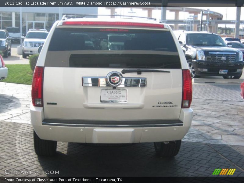 White Diamond Tricoat / Cashmere/Cocoa 2011 Cadillac Escalade Premium AWD