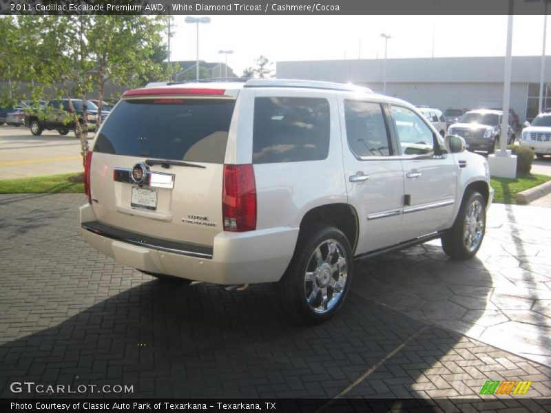 White Diamond Tricoat / Cashmere/Cocoa 2011 Cadillac Escalade Premium AWD