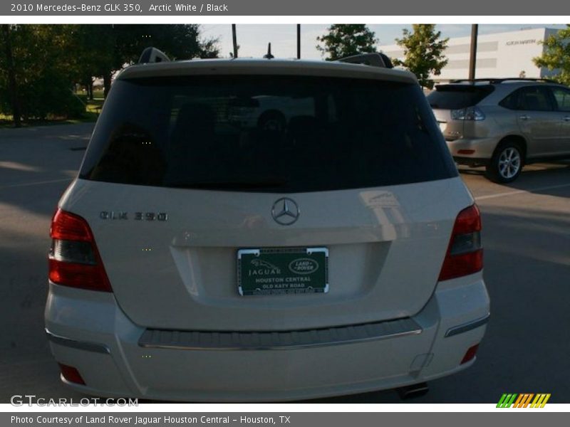 Arctic White / Black 2010 Mercedes-Benz GLK 350