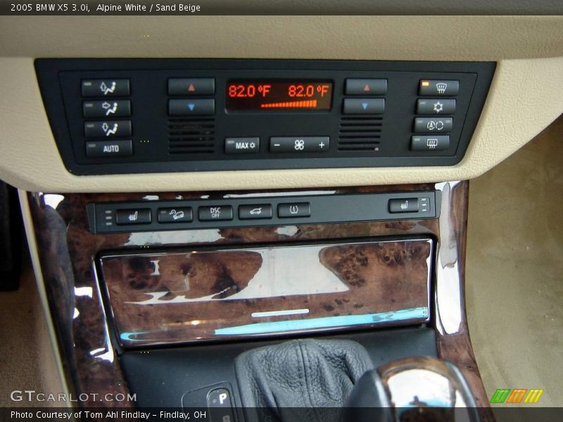 Alpine White / Sand Beige 2005 BMW X5 3.0i
