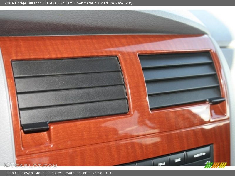Brilliant Silver Metallic / Medium Slate Gray 2004 Dodge Durango SLT 4x4