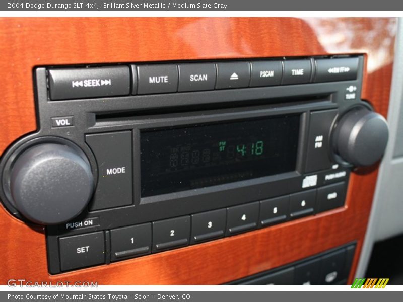 Brilliant Silver Metallic / Medium Slate Gray 2004 Dodge Durango SLT 4x4