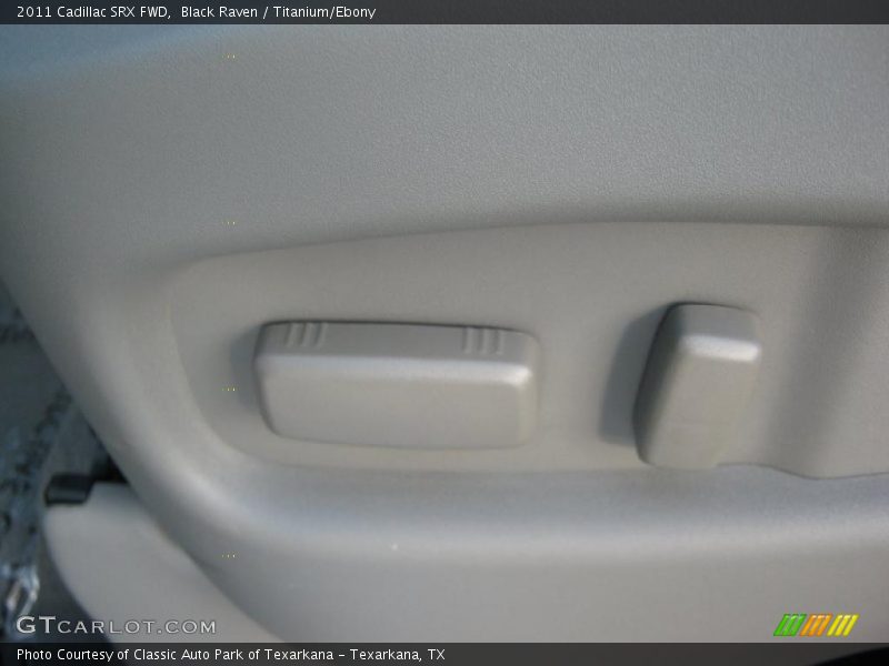 Black Raven / Titanium/Ebony 2011 Cadillac SRX FWD