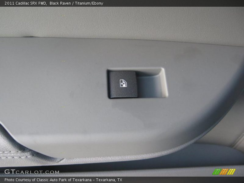 Black Raven / Titanium/Ebony 2011 Cadillac SRX FWD