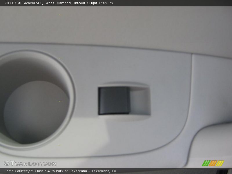 White Diamond Tintcoat / Light Titanium 2011 GMC Acadia SLT
