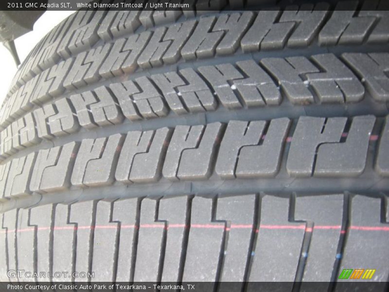 White Diamond Tintcoat / Light Titanium 2011 GMC Acadia SLT