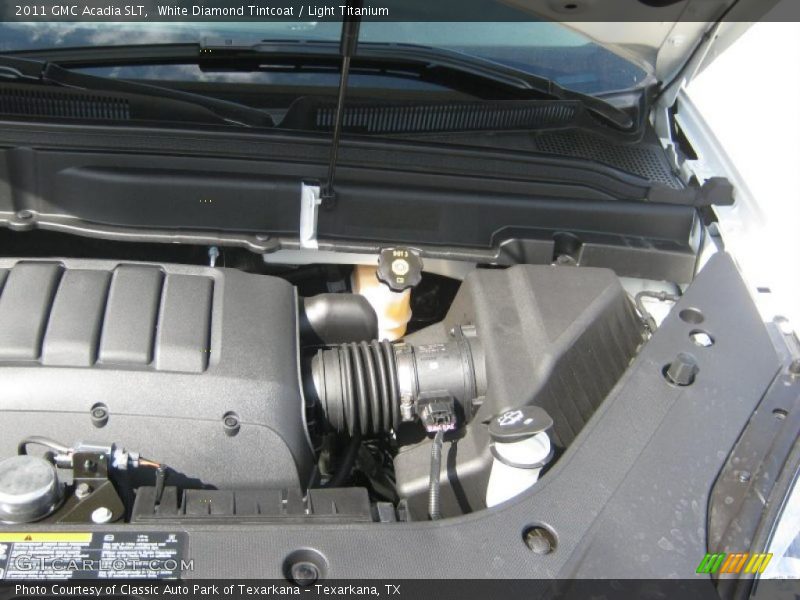 White Diamond Tintcoat / Light Titanium 2011 GMC Acadia SLT