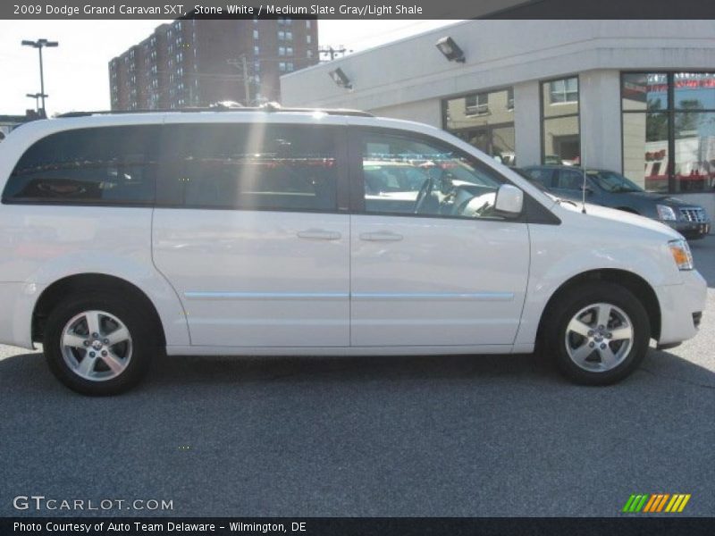 Stone White / Medium Slate Gray/Light Shale 2009 Dodge Grand Caravan SXT