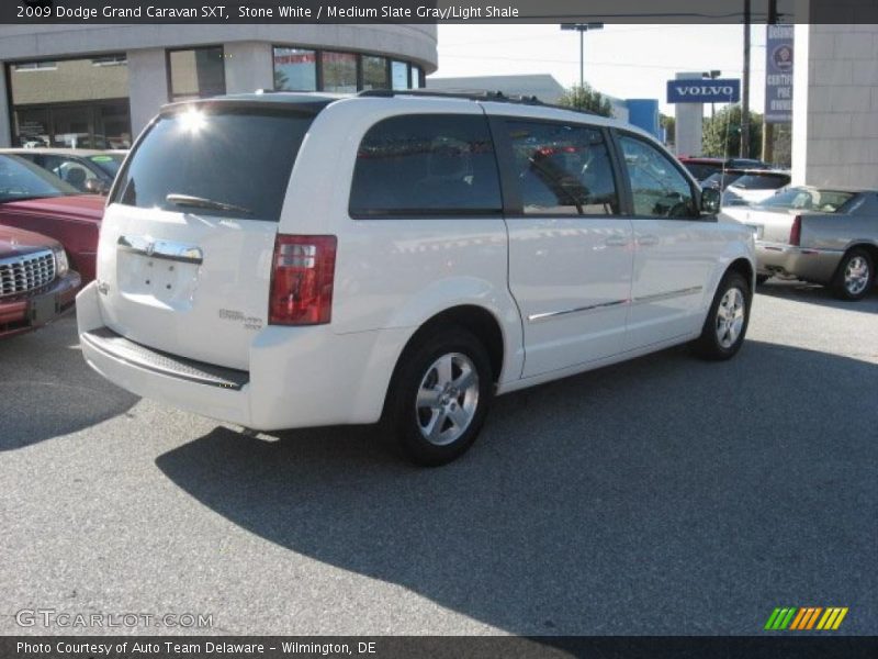 Stone White / Medium Slate Gray/Light Shale 2009 Dodge Grand Caravan SXT