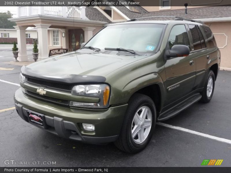 Medium Sage Green Metallic / Dark Pewter 2002 Chevrolet TrailBlazer LTZ 4x4