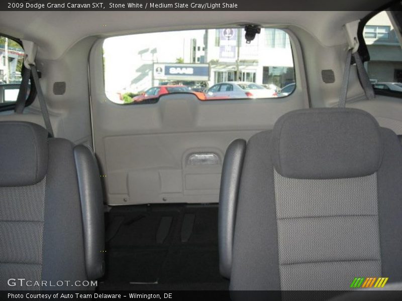 Stone White / Medium Slate Gray/Light Shale 2009 Dodge Grand Caravan SXT