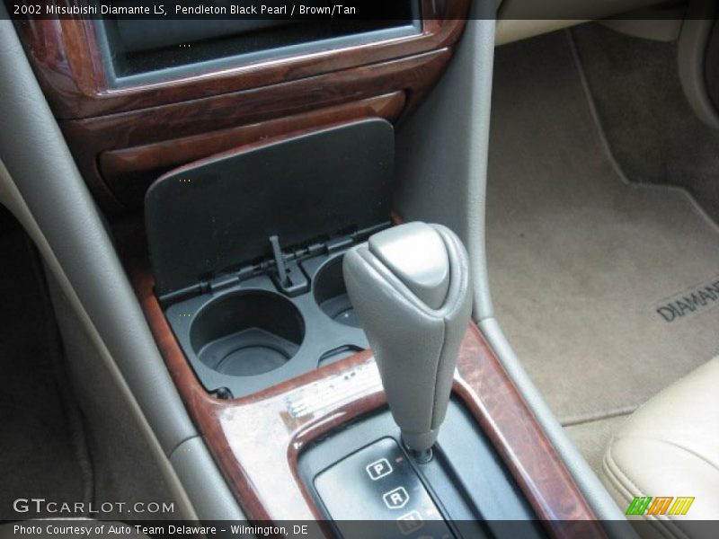 Pendleton Black Pearl / Brown/Tan 2002 Mitsubishi Diamante LS