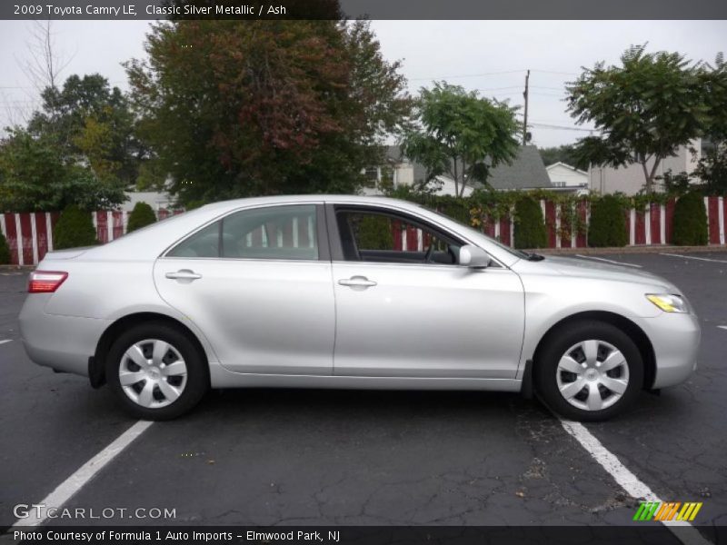 Classic Silver Metallic / Ash 2009 Toyota Camry LE