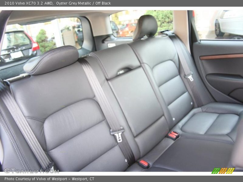 Oyster Grey Metallic / Off Black 2010 Volvo XC70 3.2 AWD