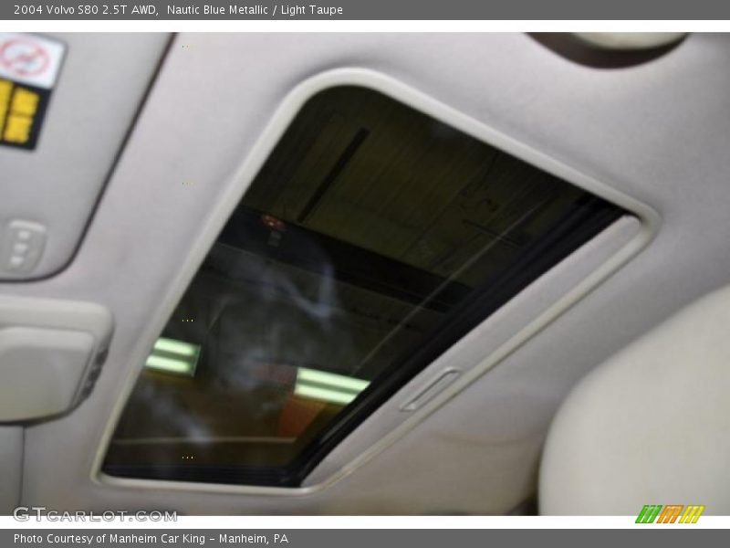 Nautic Blue Metallic / Light Taupe 2004 Volvo S80 2.5T AWD