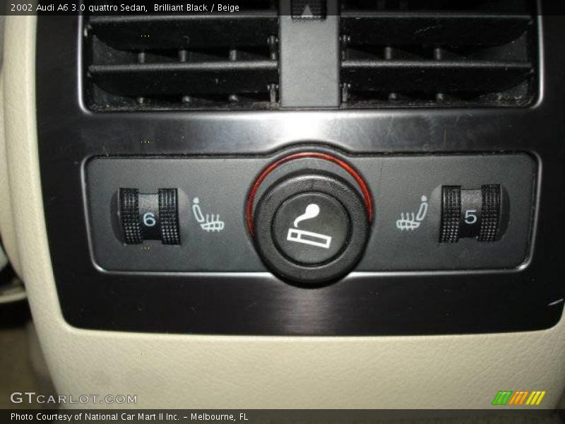 Brilliant Black / Beige 2002 Audi A6 3.0 quattro Sedan