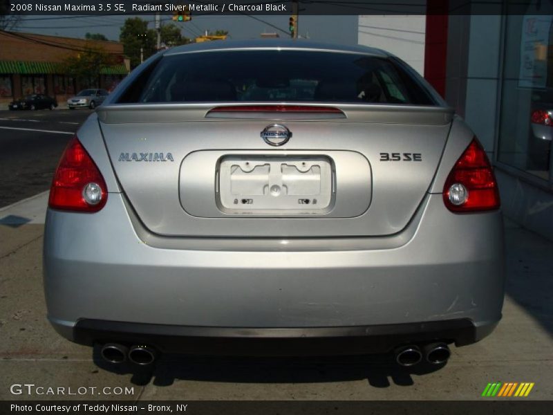 Radiant Silver Metallic / Charcoal Black 2008 Nissan Maxima 3.5 SE