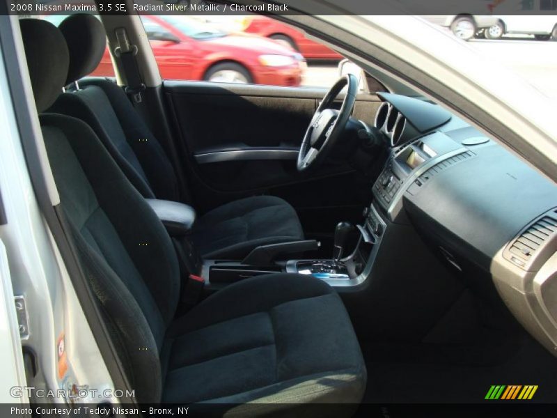 Radiant Silver Metallic / Charcoal Black 2008 Nissan Maxima 3.5 SE