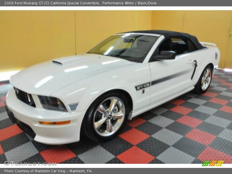 Performance White / Black/Dove 2009 Ford Mustang GT/CS California Special Convertible