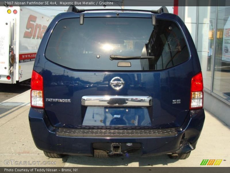 Majestic Blue Metallic / Graphite 2007 Nissan Pathfinder SE 4x4
