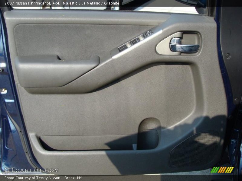 Majestic Blue Metallic / Graphite 2007 Nissan Pathfinder SE 4x4
