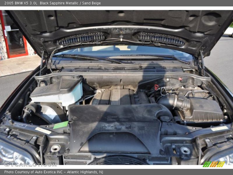 Black Sapphire Metallic / Sand Beige 2005 BMW X5 3.0i